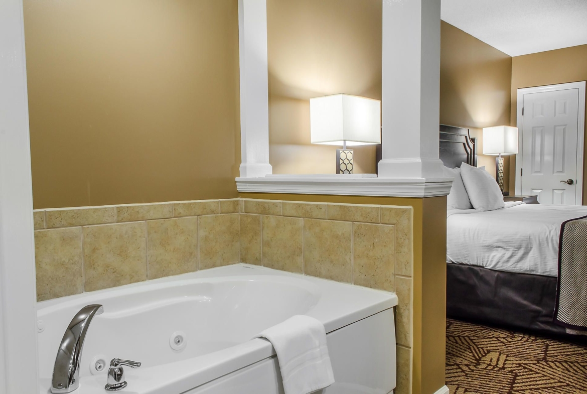 Bluegreen Vacations The Suites at Hershey 2 Bedroom Villa Master Bath