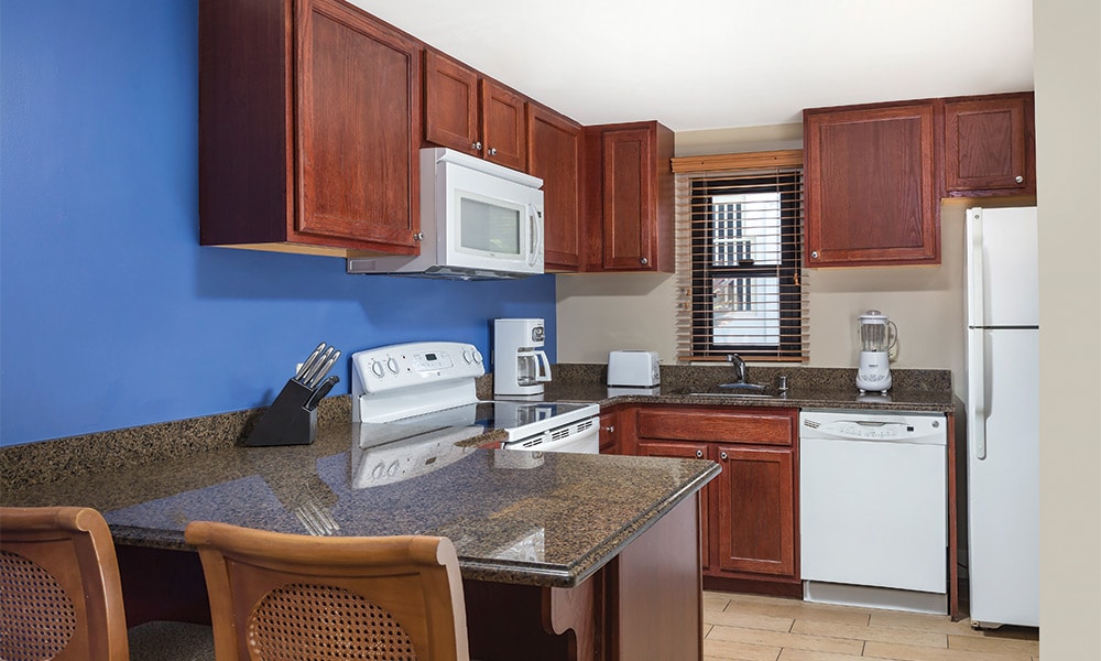 Club Wyndham Hawaii At Royal Sea Cliff 1 Bedroom Deluxe Kitchen View
