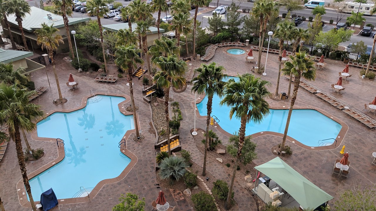 Grandview At Las Vegas Pool Area Overhead