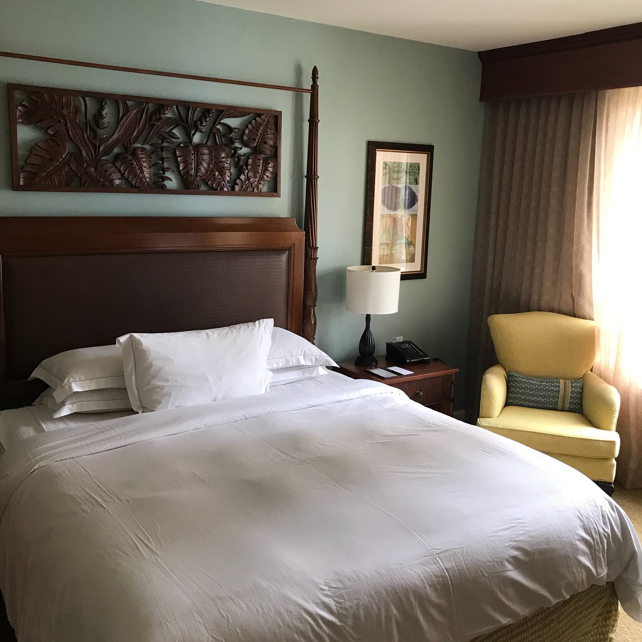Hilton Grand Vacations at Hilton Hawaiian Village Bedroom