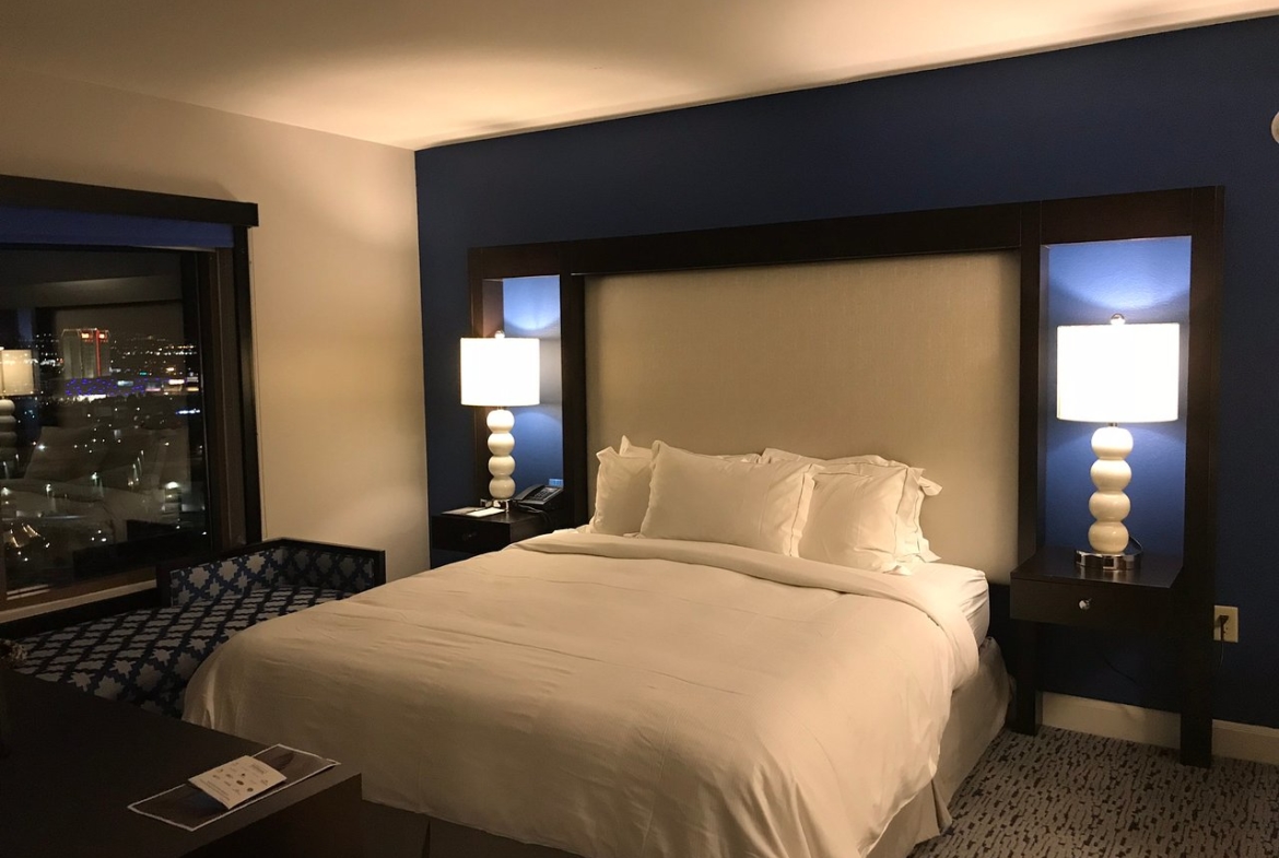 Hilton Grand Vacations on the Las Vegas Strip Bedroom