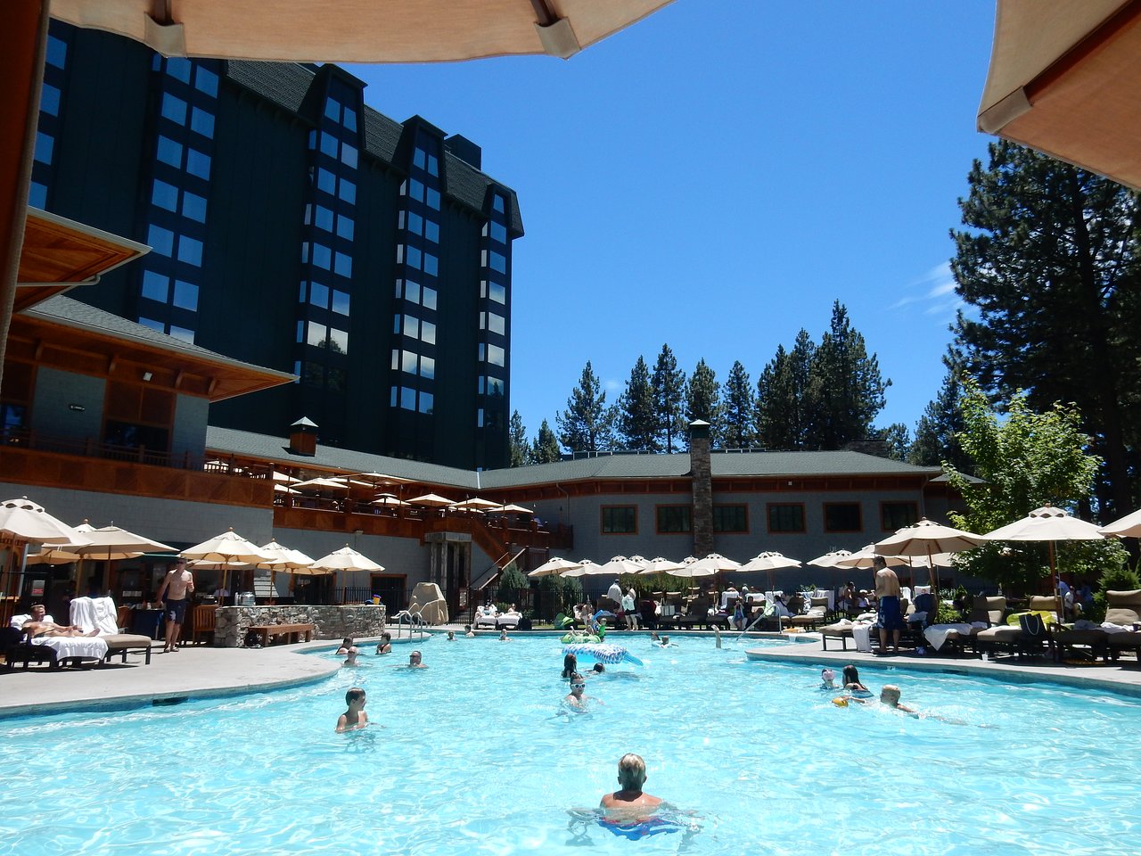 Hyatt Regency Lake Tahoe Resort And Casino Pool