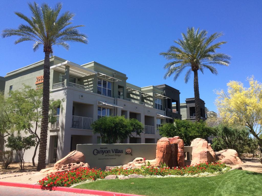 Marriott’s Canyon Villas At Desert Ridge Exterior View