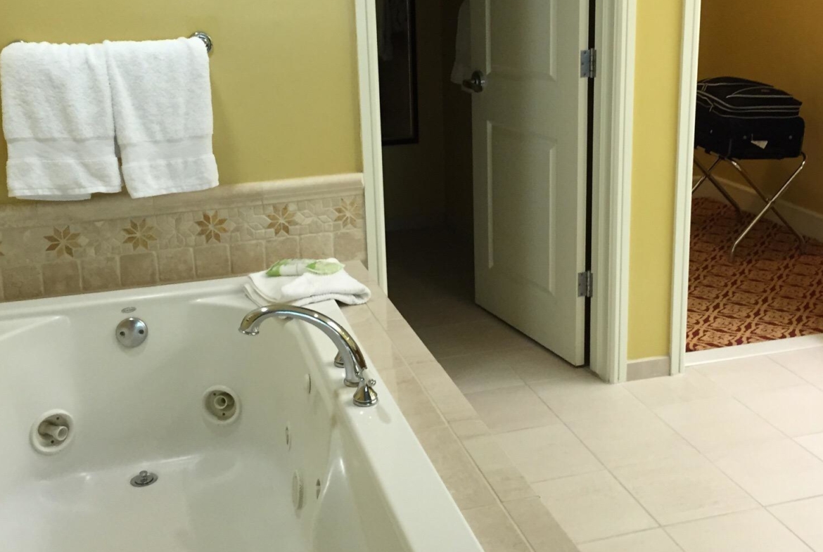 Marriott’s Streamside At Vail-Birch Bathroom