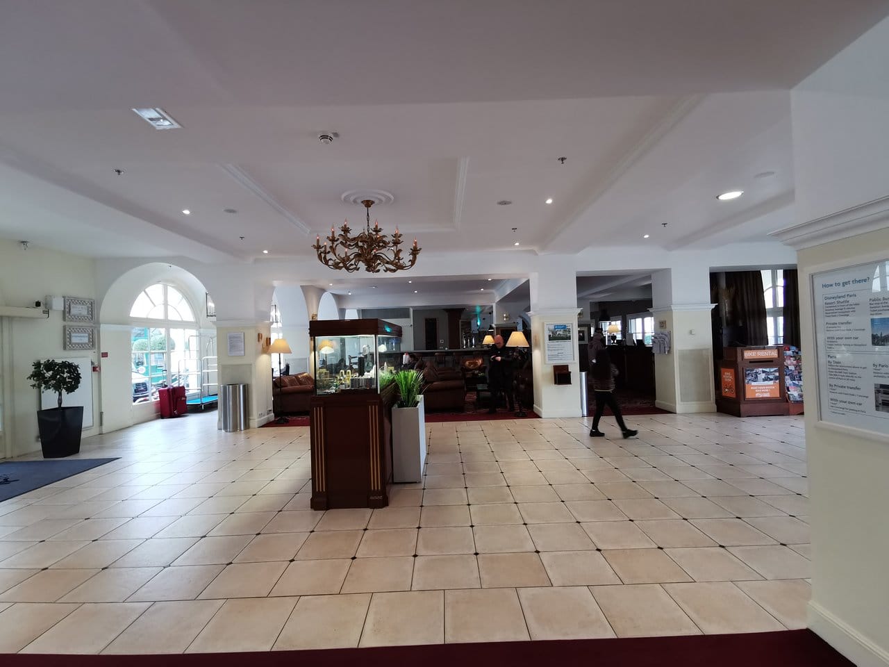 Marriott's Village D'Ile-De-France Lobby