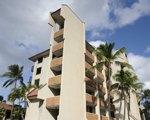 Maui Beach Vacation Club Building