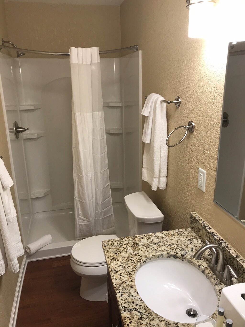 The Historic Powhatan Resort Bathroom