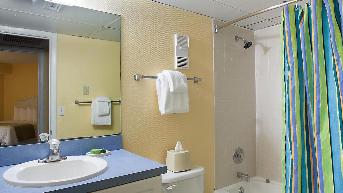 Bluegreen Vacations Fantasy Island Resort II 2 Bedroom Bathroom