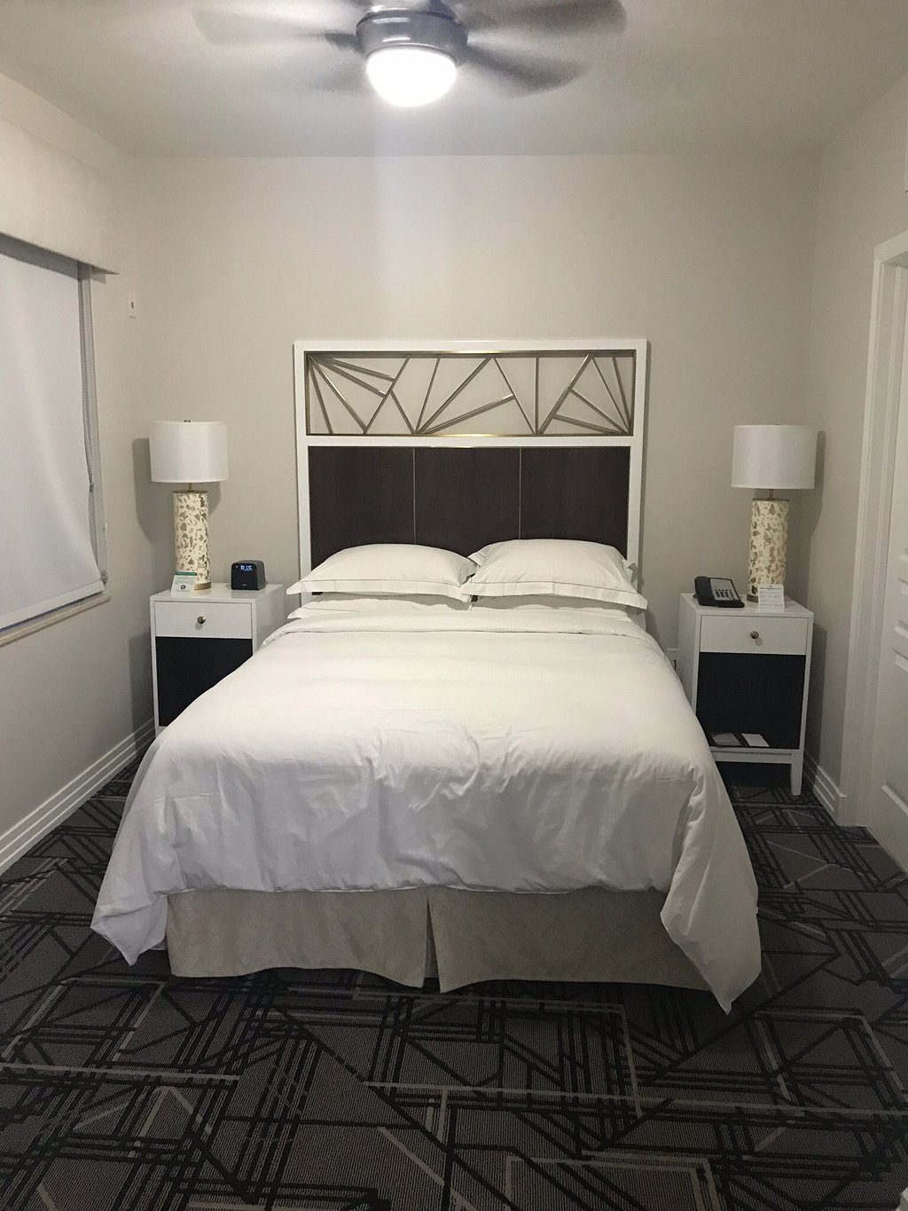 Hilton Grand Vacations at McAlpin-Ocean Plaza Bedroom
