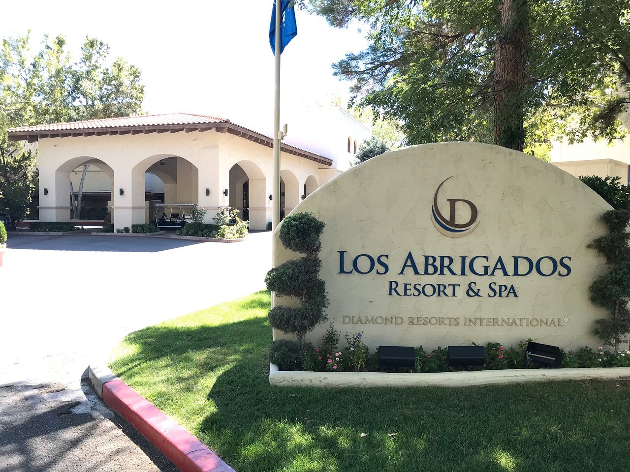 Los Abrigados Resort and Spa Entrance Sign