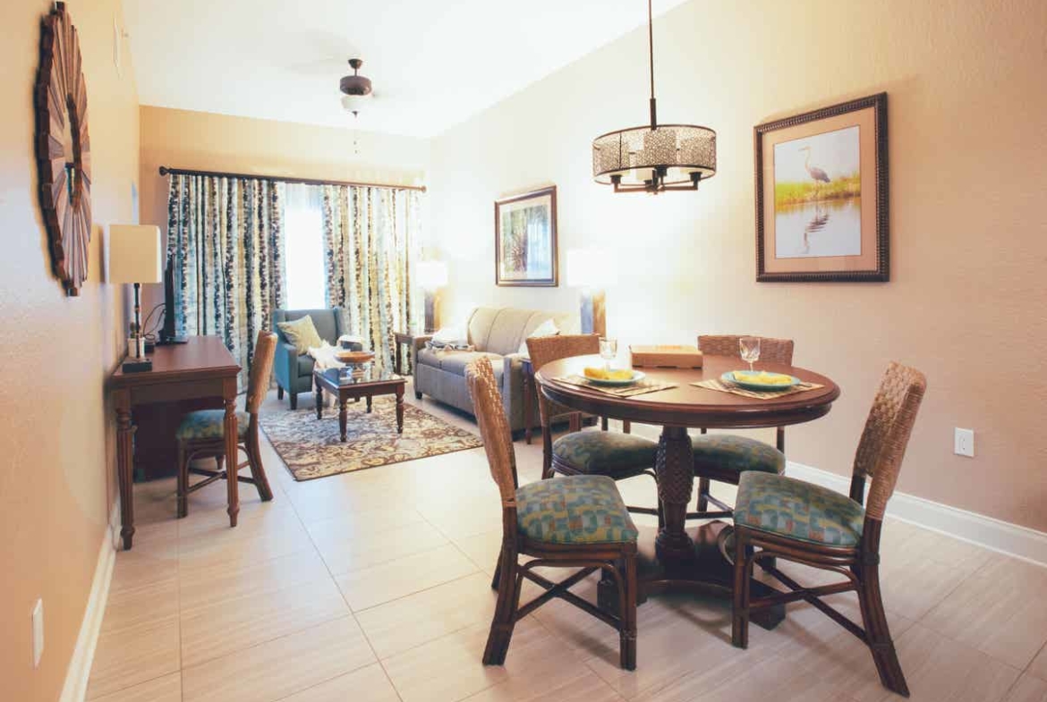 Orange Lake Resort – North Village Holiday Inn Club Vacations Living Room
