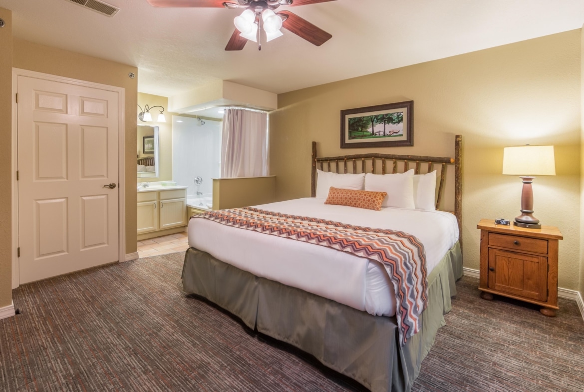 Fox River Resort Bedroom