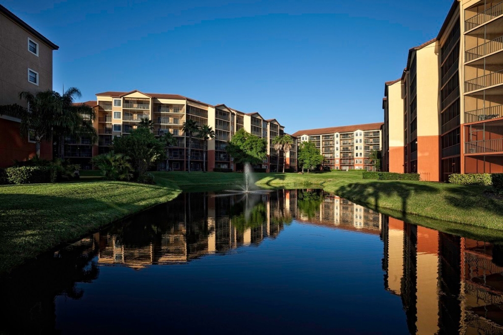 Building Exterior Of Westgate Lakes