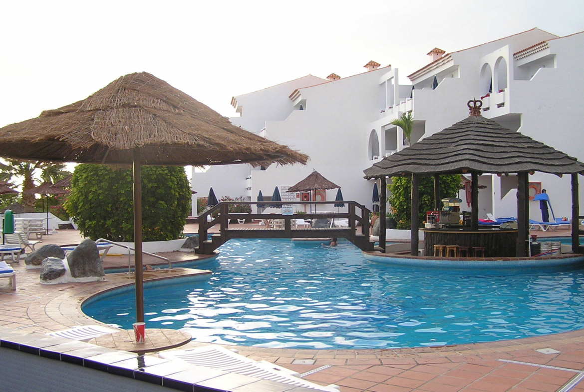 Regency Club Tenerife pool bar