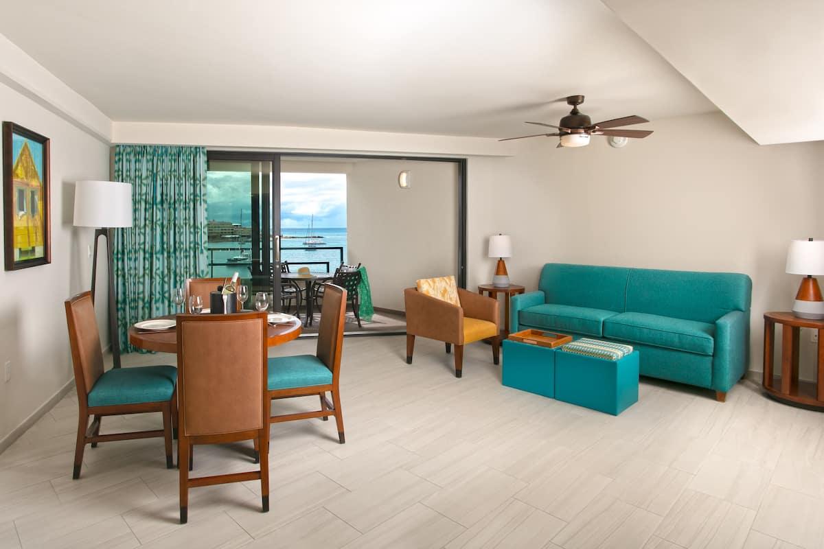 Royal Palm Beach Club- St. Maarten living room