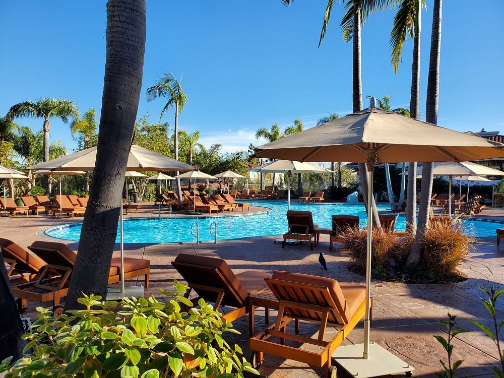 Four Seasons Resort Club Aviara pool deck