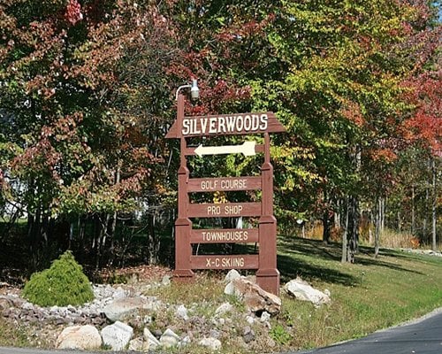 Silverwoods at Treasure Lake Sign